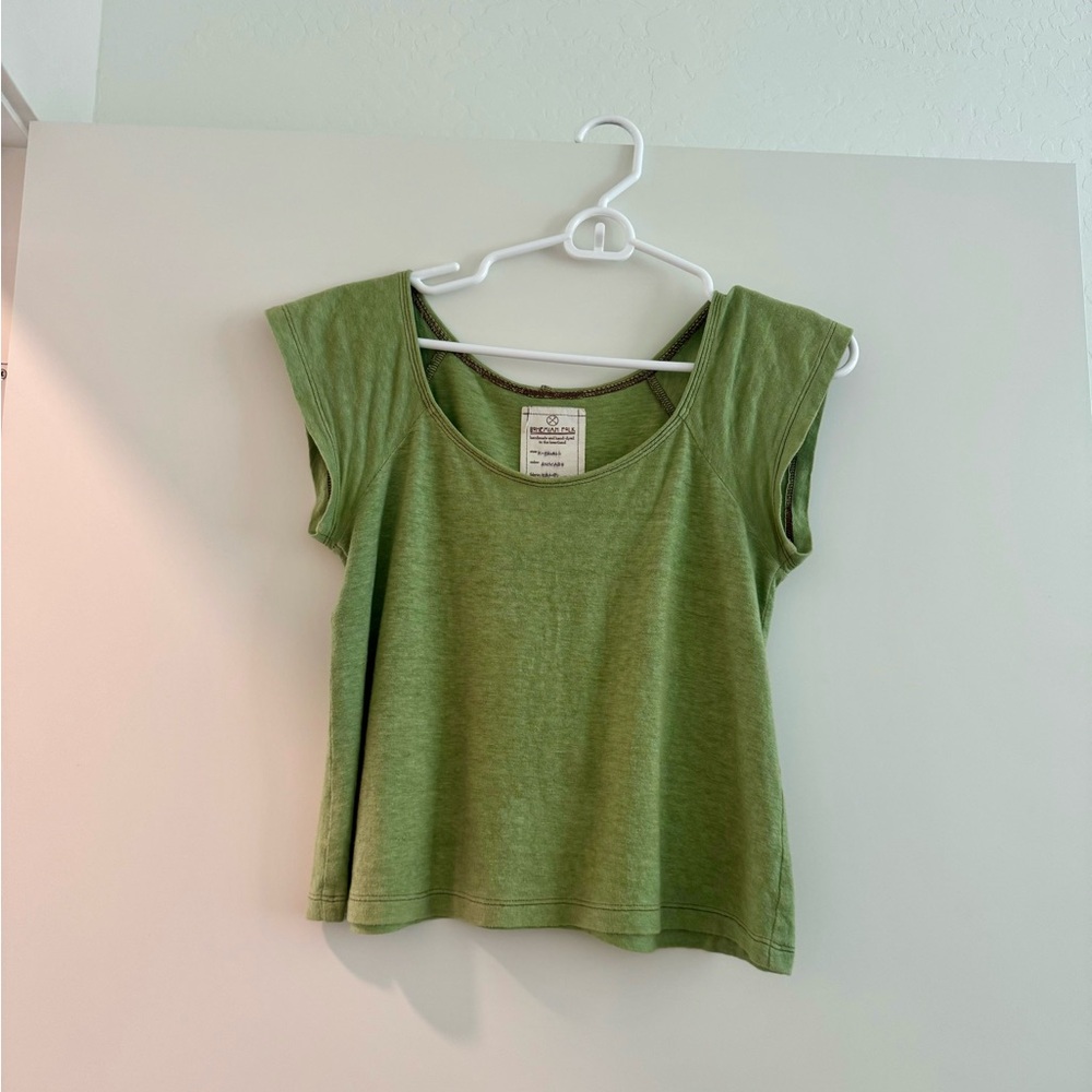 Bohemian Folk Clothing the cropped raglan tee